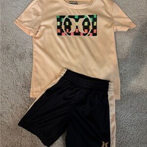 Hurley Light Peach outfit